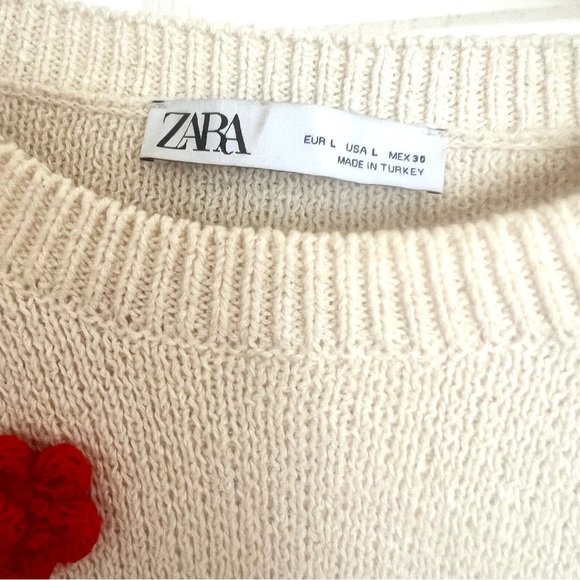 Cropped Zara Sweater Cream W Red Stripe & Flowers, NWOT, Large - Picture 3 of 6